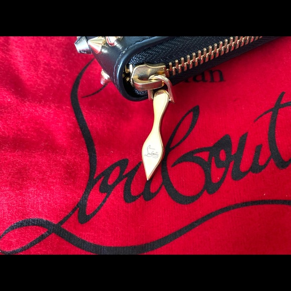 Authentic Christian Louboutin Pannetone Black Leather Multi-metal Spiked Wallet - Picture 9 of 14